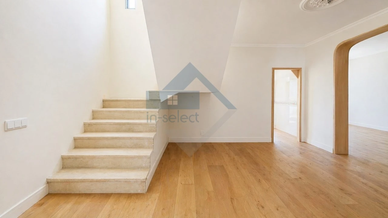 Apartamento T4 para Venda em Loule (São Sebastião) Foto 2