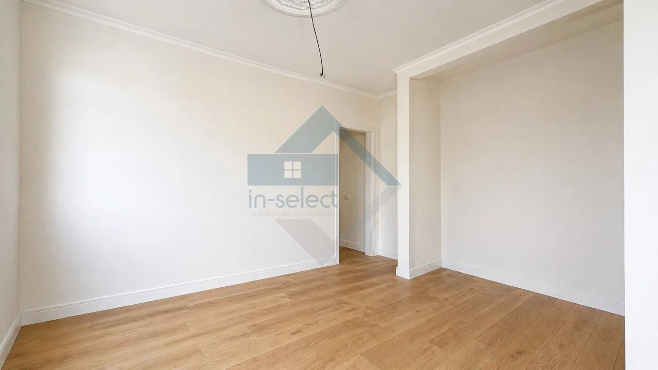 Apartamento T4 para Venda em Loule (São Sebastião) Foto 7