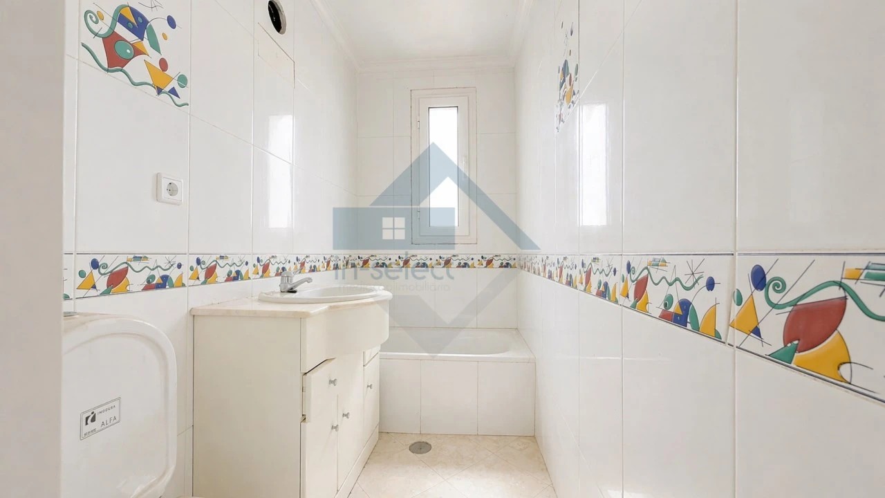 Apartamento T4 para Venda em Loule (São Sebastião) Foto 18
