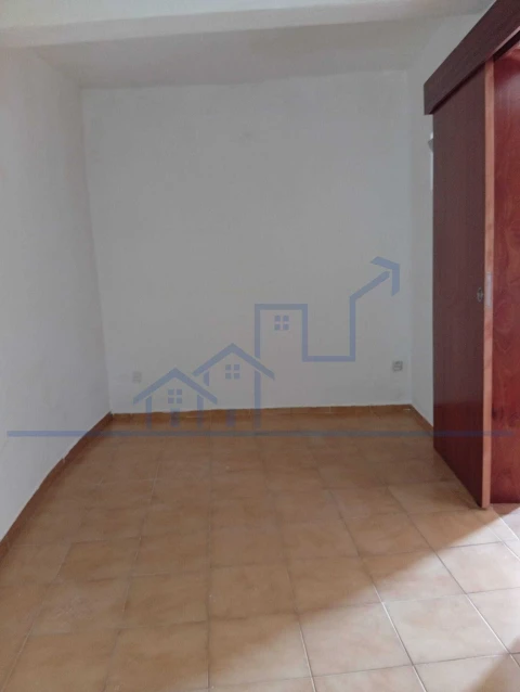 Moradia T3 para Venda em Torre de Moncorvo