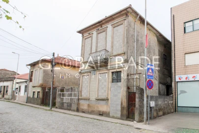 Moradia T4 para Venda em São Mamede de Infesta e Senhora da Hora