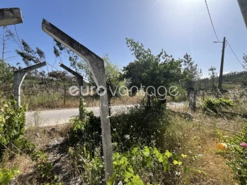 Moradia T3 para Venda em Rio de Couros e Casal dos Bernardos
