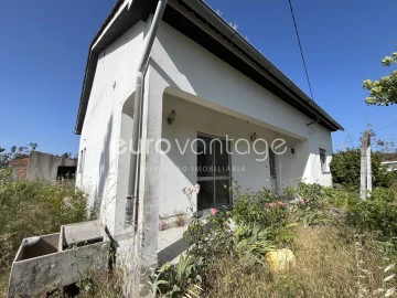 Moradia T3 para Venda em Rio de Couros e Casal dos Bernardos