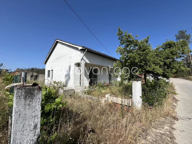 Moradia T3 para Venda em Rio de Couros e Casal dos Bernardos Foto 2