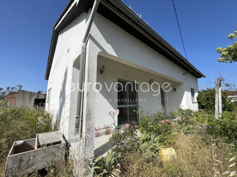 Moradia T3 para Venda em Rio de Couros e Casal dos Bernardos Foto 18