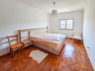 Apartamento T2 para Venda em Glória do Ribatejo e Granho