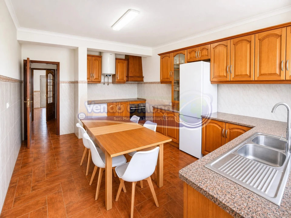 Apartamento T2 para Venda em Glória do Ribatejo e Granho Foto 1