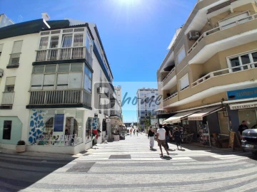 Loja para Venda em Costa da Caparica