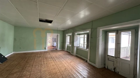 Apartamento para Venda em Beja (Salvador e Santa Maria da Feira)