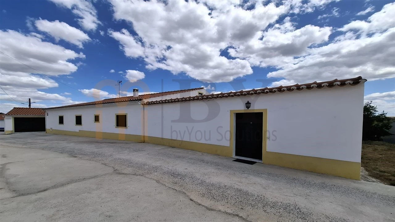 Moradia para Venda em Santana de Cambas Foto 1
