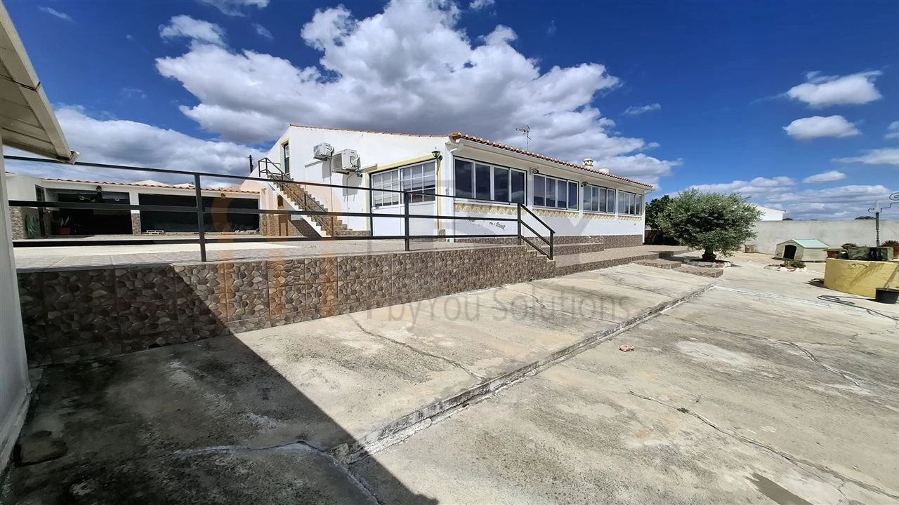 Moradia para Venda em Santana de Cambas Foto 8