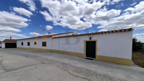 Moradia para Venda em Santana de Cambas
