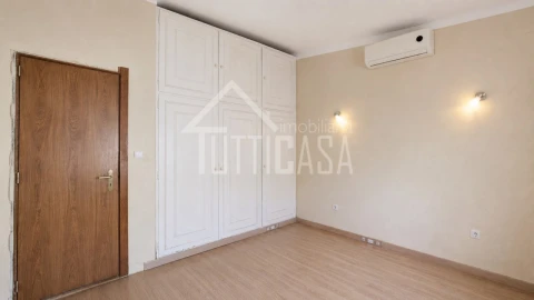 Moradia T2 para Venda em Enxara do Bispo, Gradil e Vila Franca do Rosário