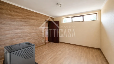 Moradia T2 para Venda em Enxara do Bispo, Gradil e Vila Franca do Rosário