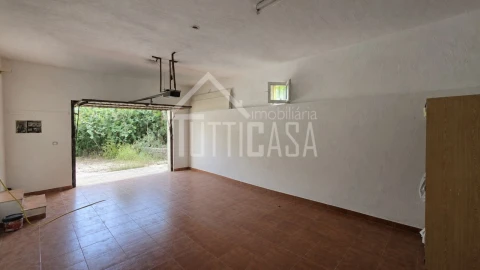 Moradia T2 para Venda em Enxara do Bispo, Gradil e Vila Franca do Rosário