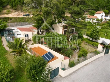Moradia T2 para Venda em Enxara do Bispo, Gradil e Vila Franca do Rosário