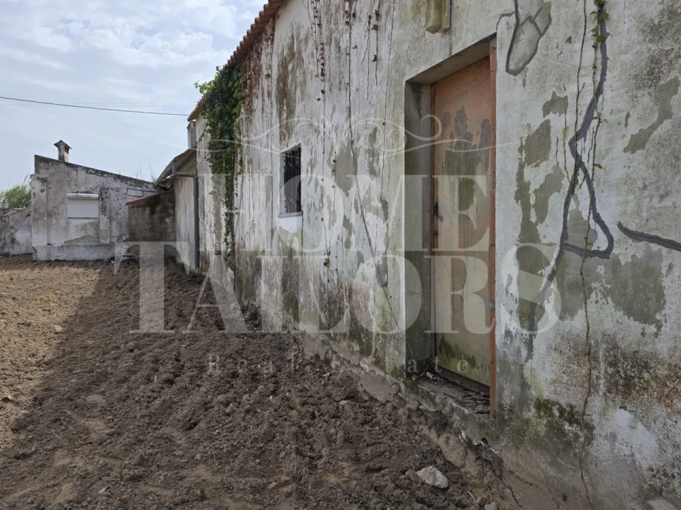 Moradia T2 para Venda em Santa Barbara Foto 9