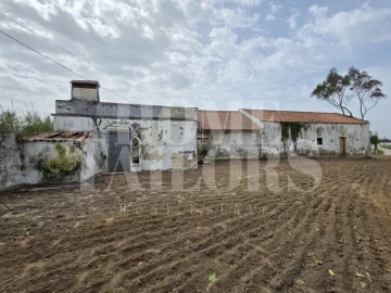 Moradia T2 para Venda em Santa Barbara