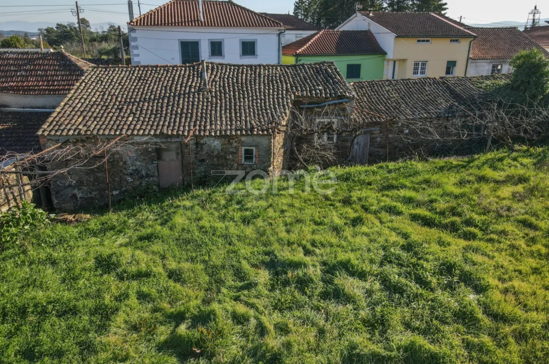 Quinta T6 para Venda em Friúmes e Paradela Foto 21