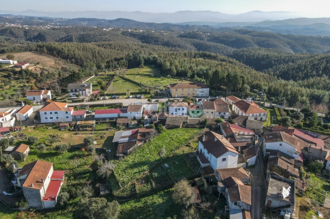 Quinta T6 para Venda em Friúmes e Paradela Foto 18