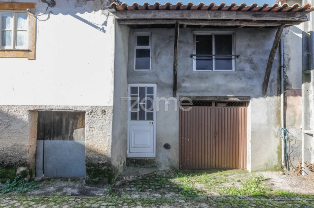 Quinta T6 para Venda em Friúmes e Paradela Foto 2