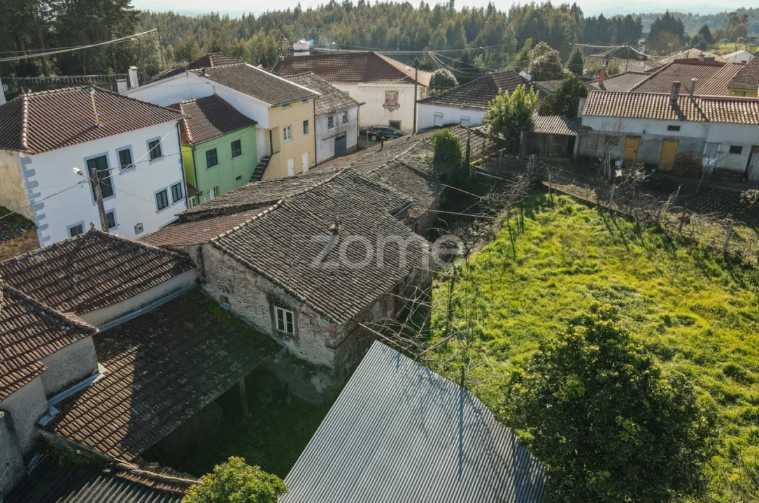 Quinta T6 para Venda em Friúmes e Paradela Foto 13