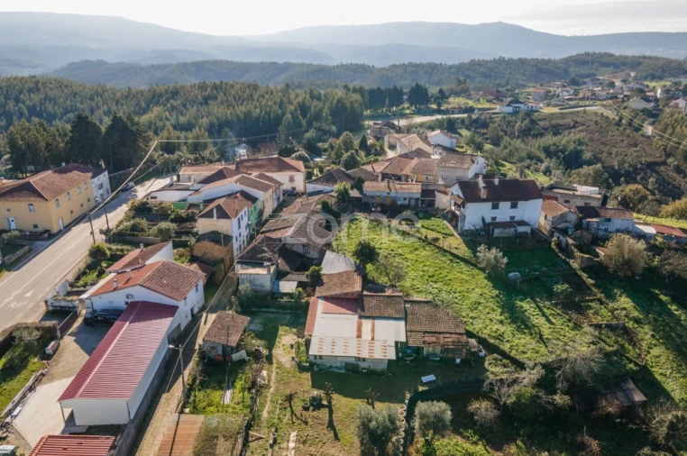 Quinta T6 para Venda em Friúmes e Paradela Foto 15