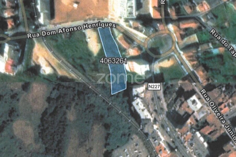 Terreno para Venda em São João da Madeira Foto 5