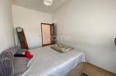 Moradia T4 para Venda em Pedroso e Seixezelo