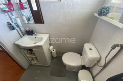 Moradia T4 para Venda em Pedroso e Seixezelo