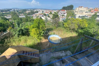 Moradia T4 para Venda em Pedroso e Seixezelo