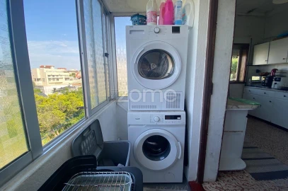Moradia T4 para Venda em Pedroso e Seixezelo