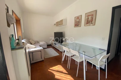 Moradia T4 para Venda em Pedroso e Seixezelo