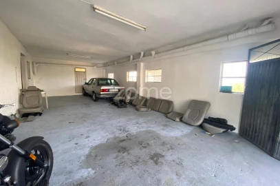 Moradia T4 para Venda em Pedroso e Seixezelo