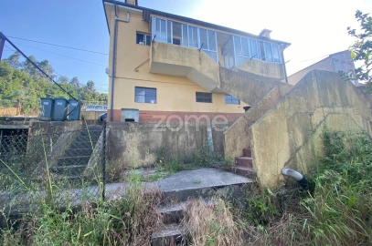 Moradia T4 para Venda em Pedroso e Seixezelo