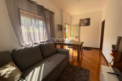 Moradia T4 para Venda em Pedroso e Seixezelo