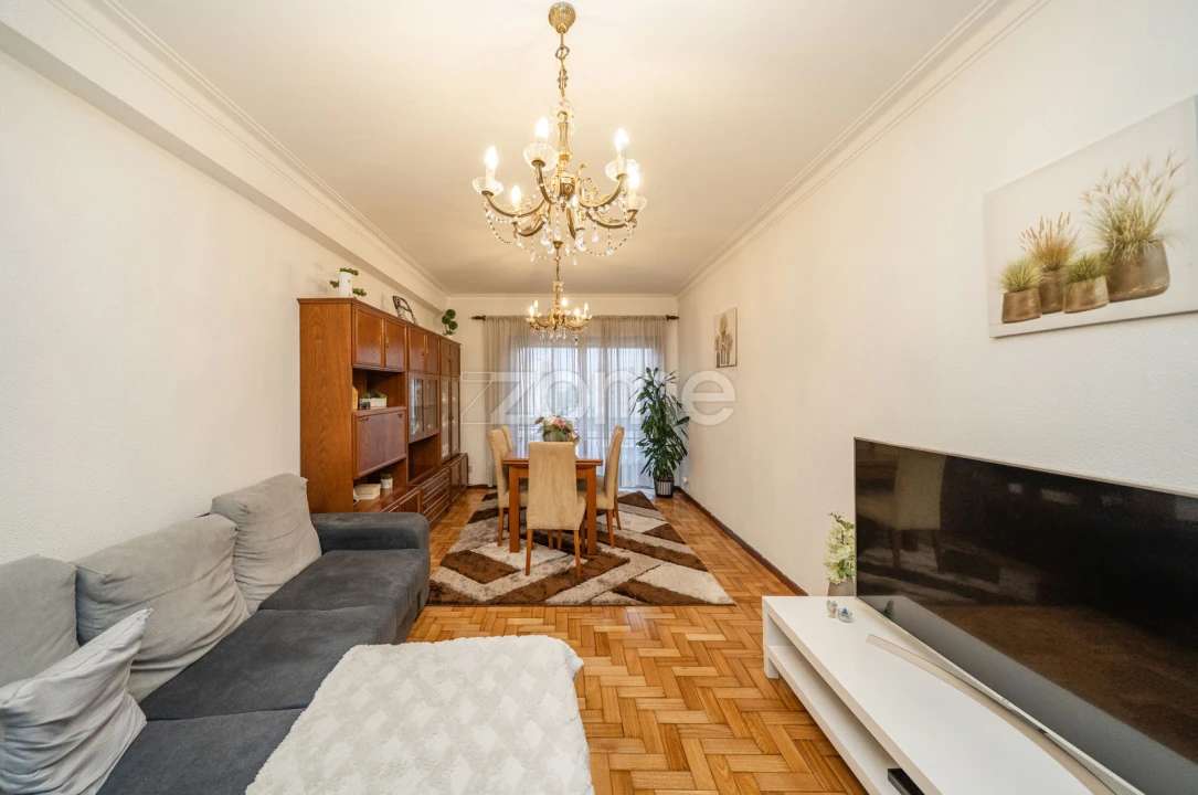 Apartamento T3 para Venda em Ferreiros e Gondizalves Foto 9