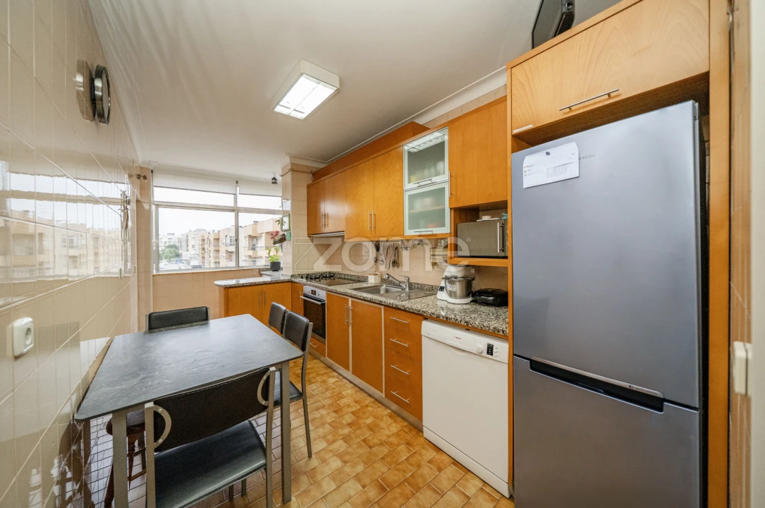 Apartamento T3 para Venda em Ferreiros e Gondizalves Foto 11
