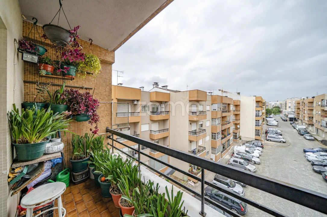Apartamento T3 para Venda em Ferreiros e Gondizalves Foto 14