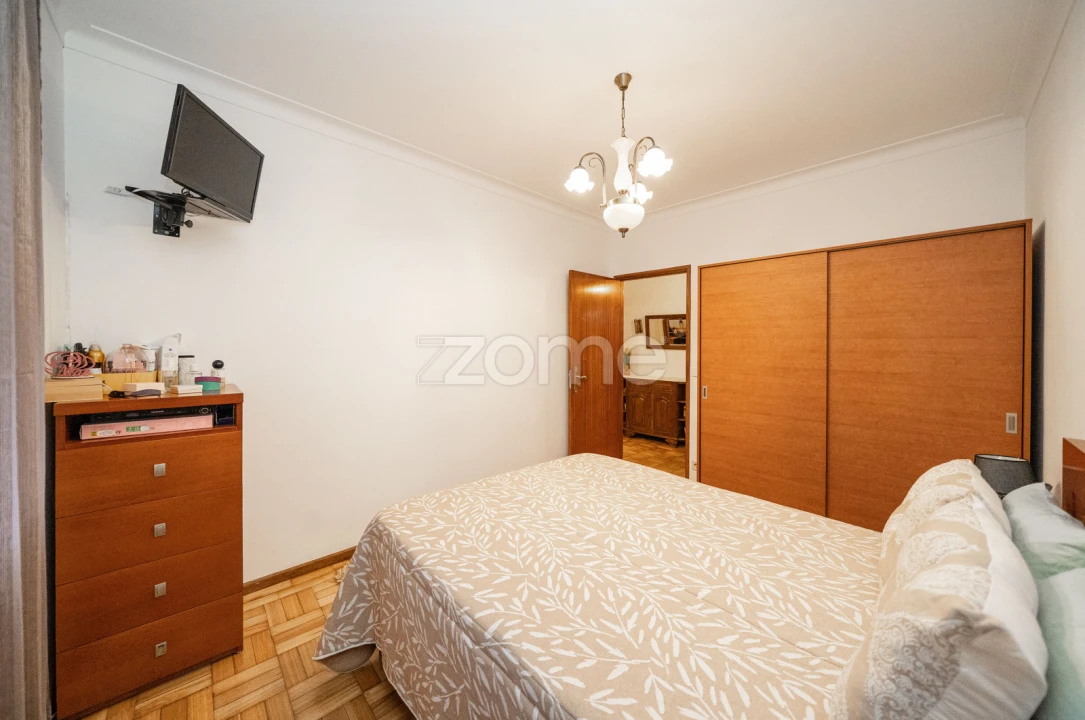 Apartamento T3 para Venda em Ferreiros e Gondizalves Foto 18