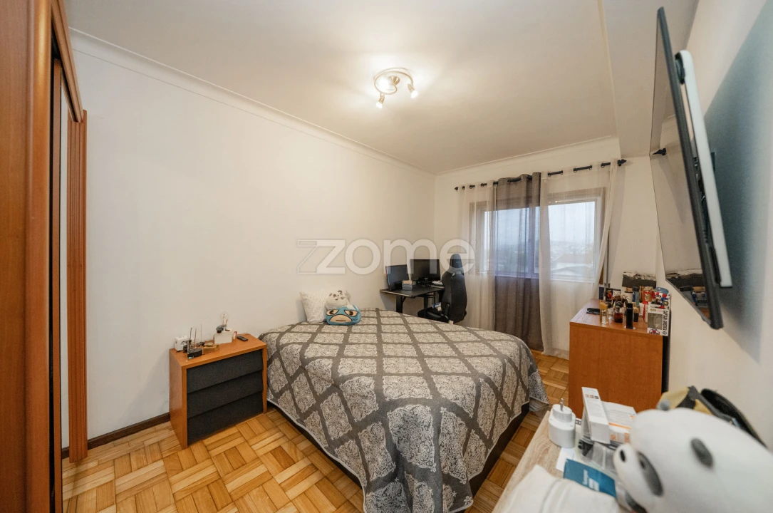 Apartamento T3 para Venda em Ferreiros e Gondizalves Foto 23