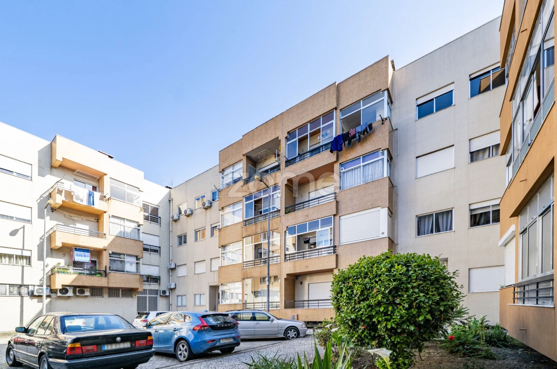 Apartamento T3 para Venda em Ferreiros e Gondizalves Foto 5