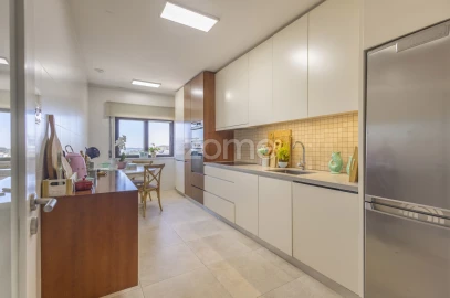 Apartamento T4 para Venda em Rio Tinto