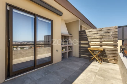 Apartamento T4 para Venda em Rio Tinto