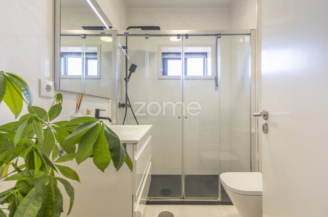 Apartamento T4 para Venda em Rio Tinto Foto 18