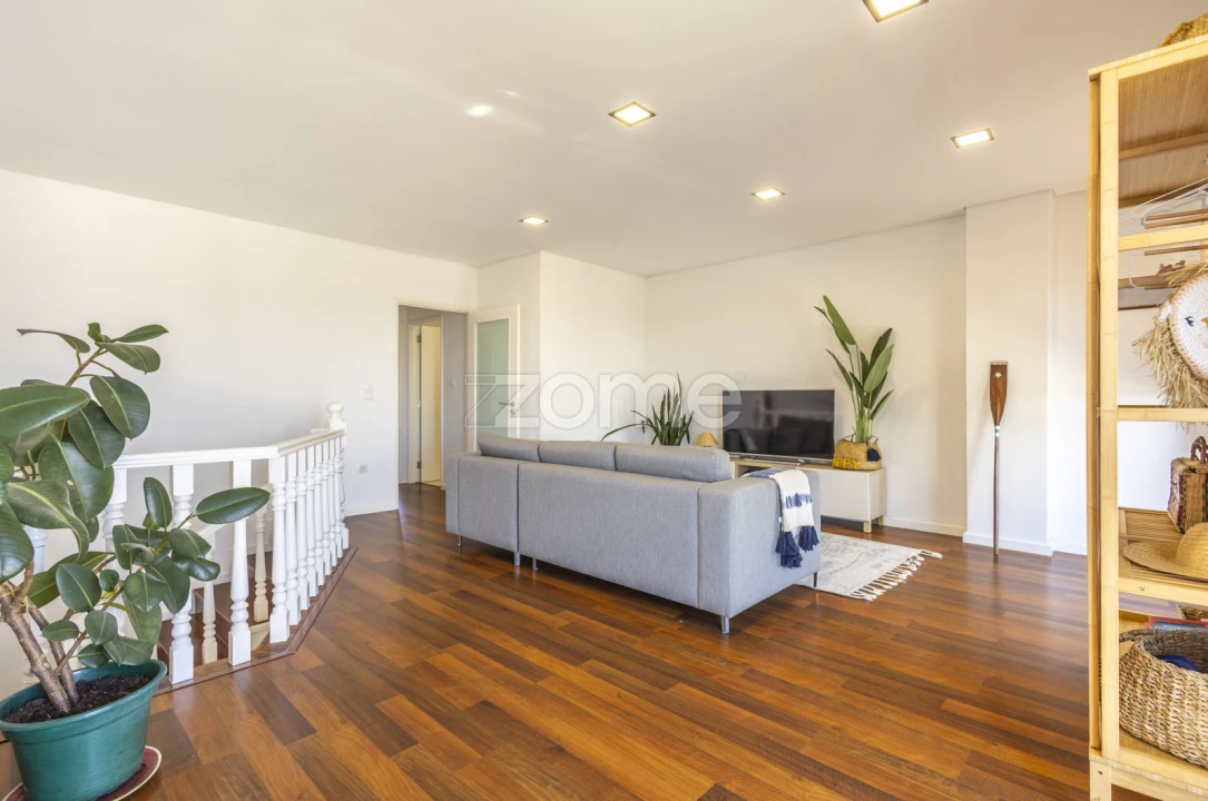 Apartamento T4 para Venda em Rio Tinto Foto 30