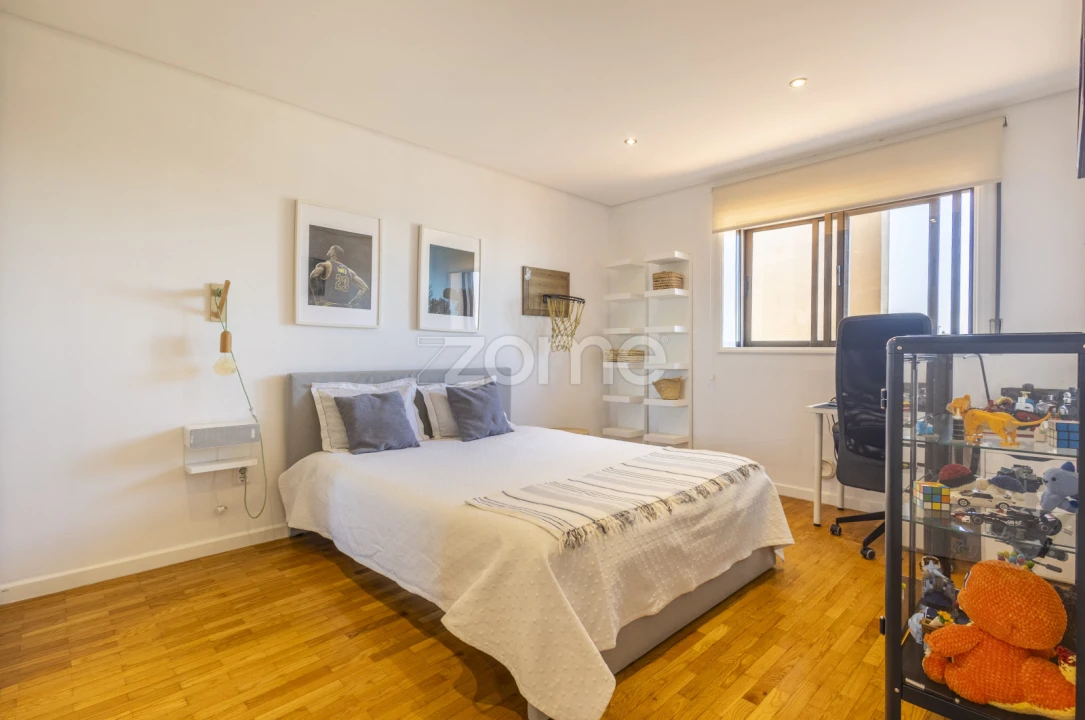 Apartamento T4 para Venda em Rio Tinto Foto 32