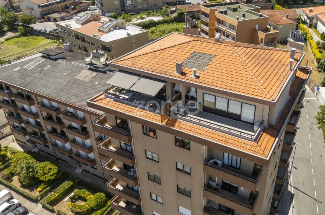 Apartamento T4 para Venda em Rio Tinto Foto 38