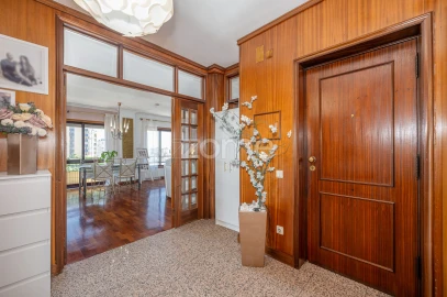 Apartamento T3 para Venda em São João da Madeira