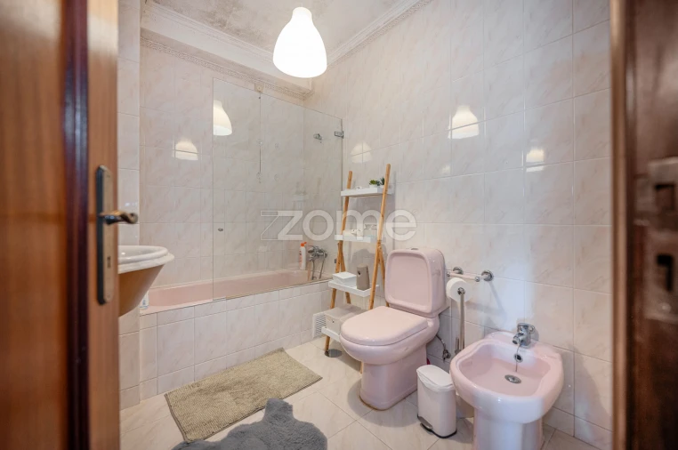 Apartamento T3 para Venda em São João da Madeira Foto 21